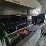 Ska *