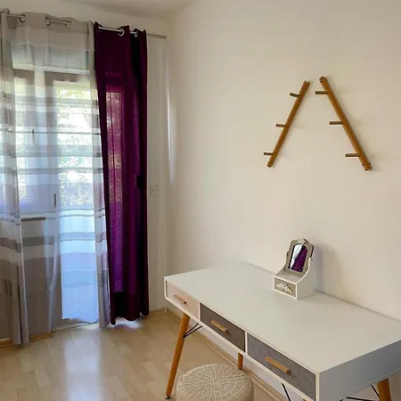 Apartment Ska *